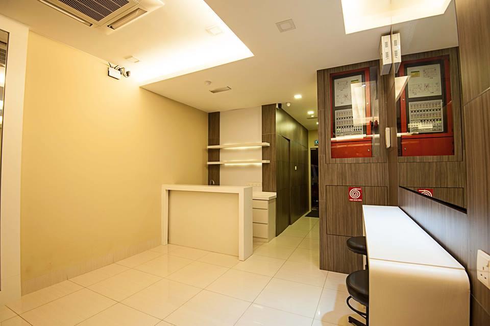 Seven Hotel Putatan Εξωτερικό φωτογραφία